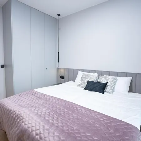 Apartamenty De Lux Nad Jeziorem Ukiel Przy Promenadzie 公寓 *