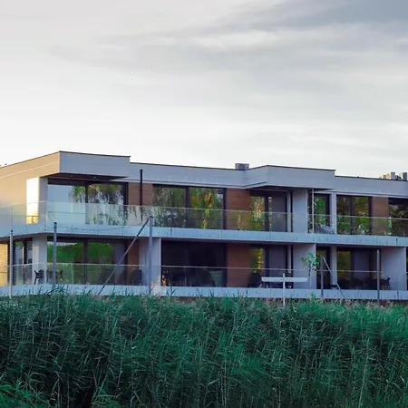 公寓 Apartamenty De Lux Nad Jeziorem Ukiel Przy Promenadzie *