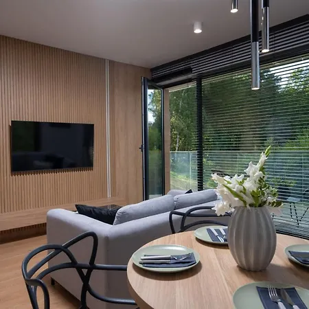 公寓 Apartamenty De Lux Nad Jeziorem Ukiel Przy Promenadzie *
