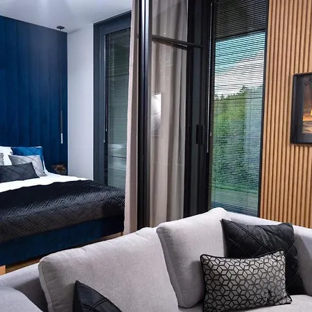 公寓 Apartamenty De Lux Nad Jeziorem Ukiel Przy Promenadzie *