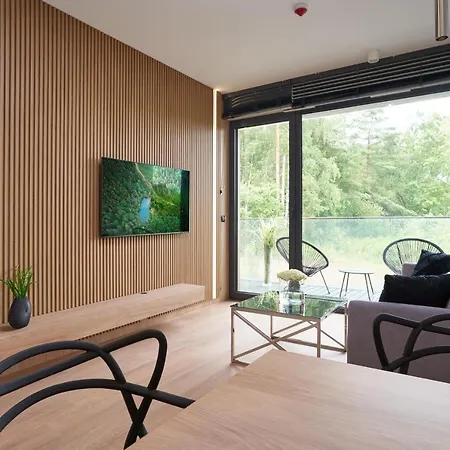 Apartamenty De Lux Nad Jeziorem Ukiel Przy Promenadzie 公寓