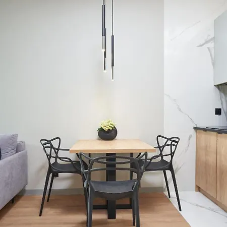 公寓 Apartamenty De Lux Nad Jeziorem Ukiel Przy Promenadzie *
