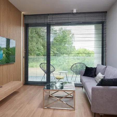 公寓 Apartamenty De Lux Nad Jeziorem Ukiel Przy Promenadzie *