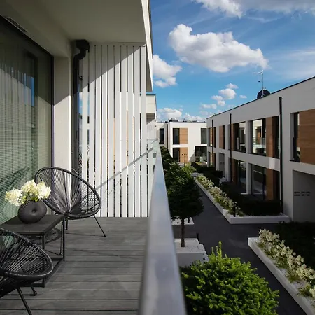 Apartamenty De Lux Nad Jeziorem Ukiel Przy Promenadzie