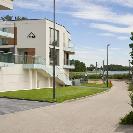 Apartamenty De Lux Nad Jeziorem Ukiel Przy Promenadzie